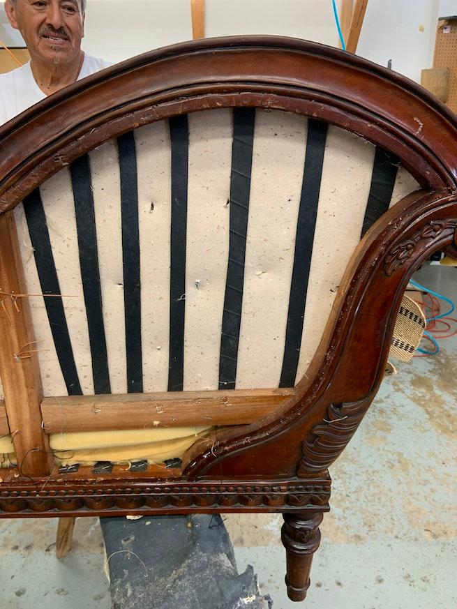 19th century Neoclassical French Empire Swan Chaise Lounge image 8