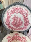Sweet Petite 1930's Carved Louis XIV Chair image 3