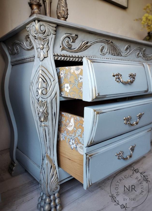 French Provincial Style Dresser image 3