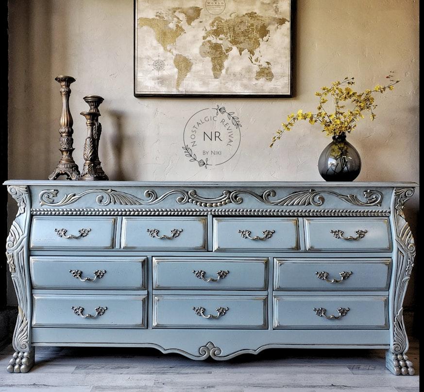 French Provincial Style Dresser image 8