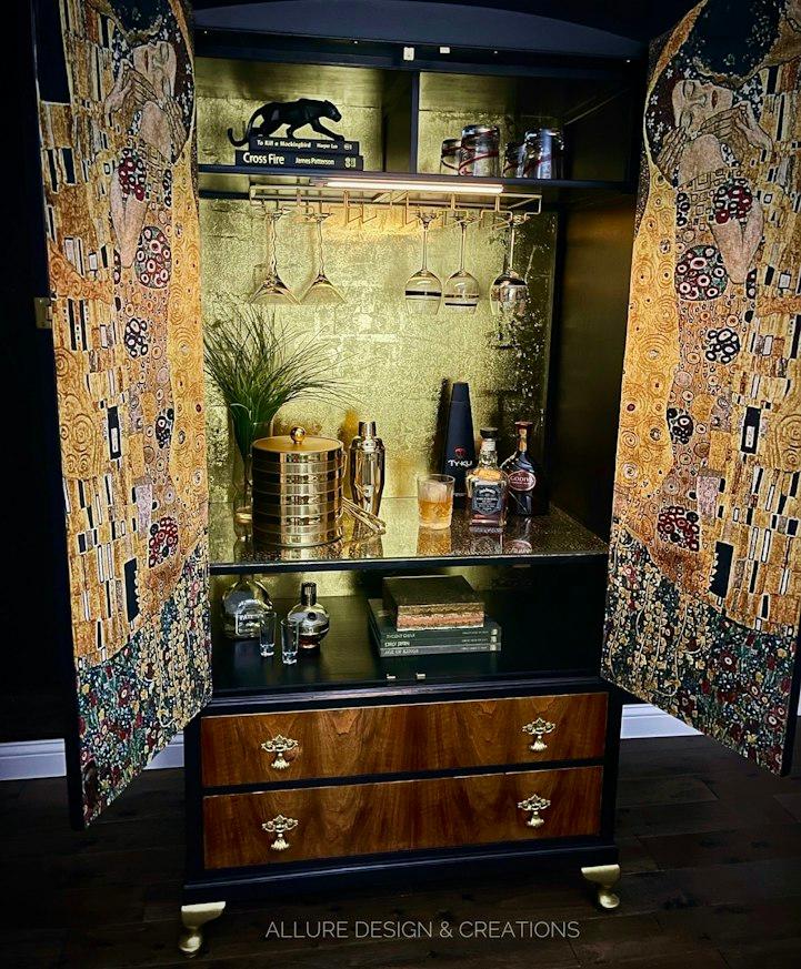 Klimt Inspired Drinks Cabinet image 4