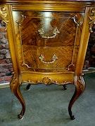 Set of Louis XV Style French Provincial nightstands image 8