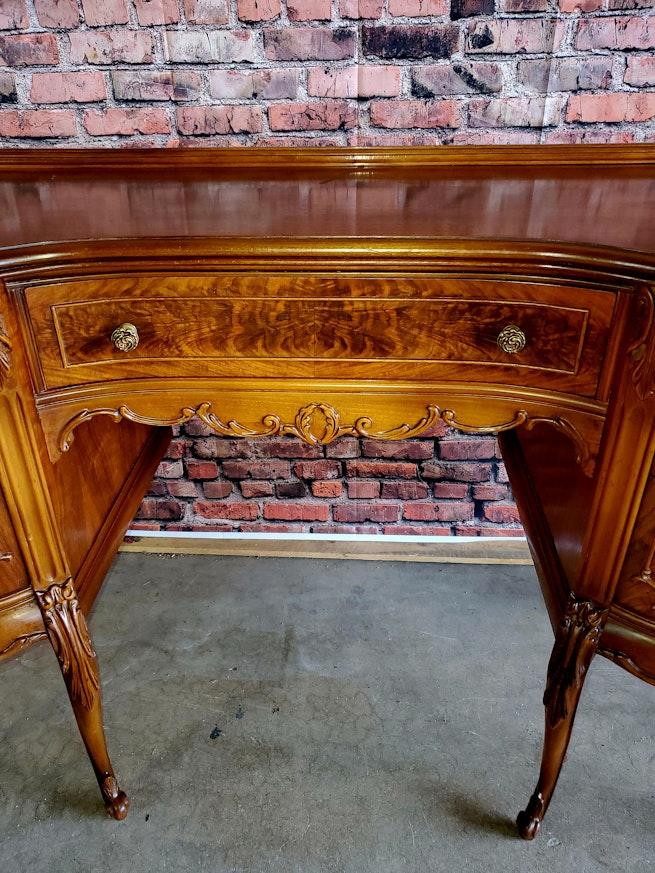 Stunning Louis XV Style French provincial desk image 7