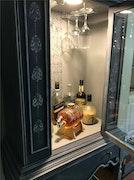 Gorgeous French Bar Cabinet luis XVI image 3