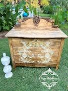 Antique refurbished oak chest of drawers, dresser image 5